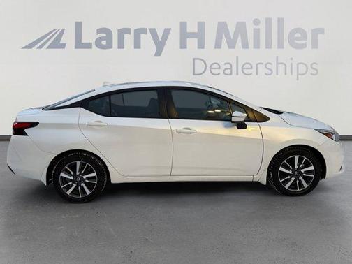 2021 Nissan Versa 1.6 SV