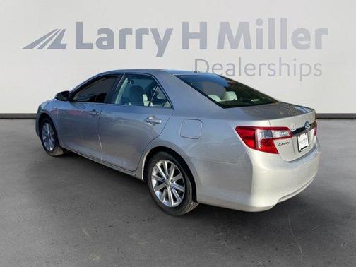 2012 Toyota Camry Hybrid XLE