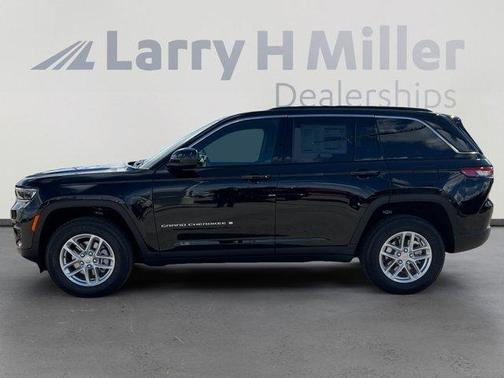 2025 Jeep Grand Cherokee Laredo X
