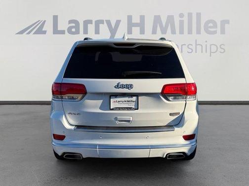 2020 Jeep Grand Cherokee Summit
