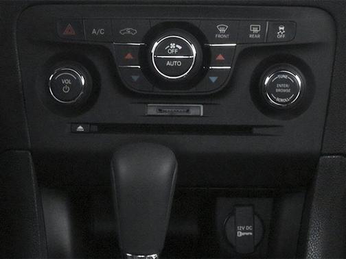 Bright White 2013 Dodge Charger SXT