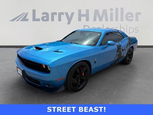 B5 Blue Pearlcoat 2019 Dodge Challenger R/T Scat Pack