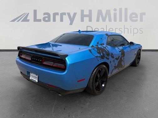 B5 Blue Pearlcoat 2019 Dodge Challenger R/T Scat Pack