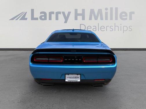 B5 Blue Pearlcoat 2019 Dodge Challenger R/T Scat Pack