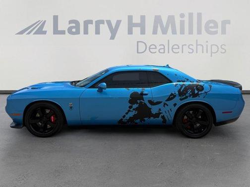 B5 Blue Pearlcoat 2019 Dodge Challenger R/T Scat Pack