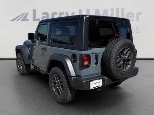 Anvil Clearcoat 2026 Jeep Wrangler Sport