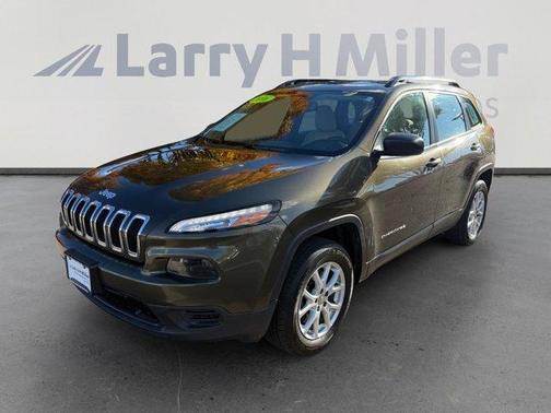 2016 Jeep Cherokee Sport