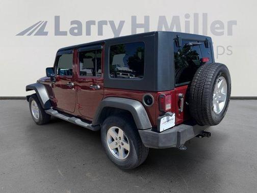 Red Rock Crystal Pearlcoat 2010 Jeep Wrangler Unlimited Sport