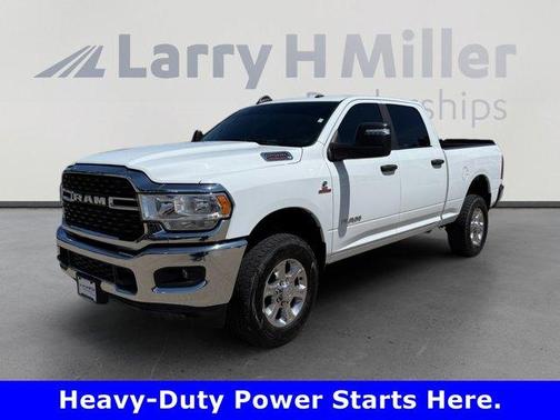 Bright White Clearcoat 2024 RAM 2500 Big Horn