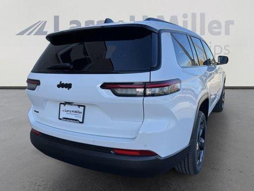 2025 Jeep Grand Cherokee L Laredo