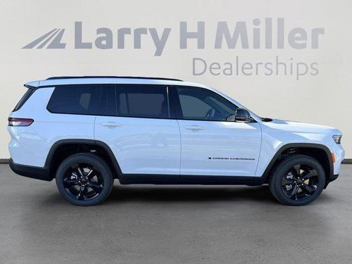 2025 Jeep Grand Cherokee L Laredo