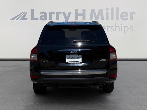 Black Clearcoat 2016 Jeep Compass Latitude