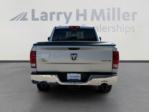 Bright Silver Clearcoat Metallic 2016 RAM 1500 Big Horn