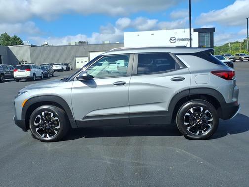 Sterling Gray Metallic 2023 Chevrolet Trailblazer LT