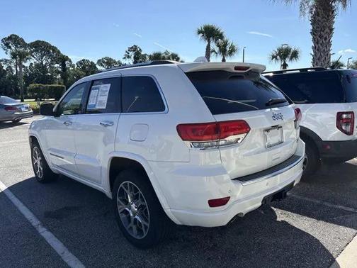 2021 Jeep Grand Cherokee Overland
