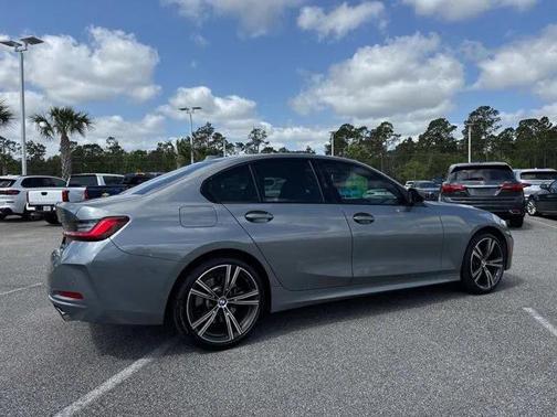 2023 BMW 330 330i