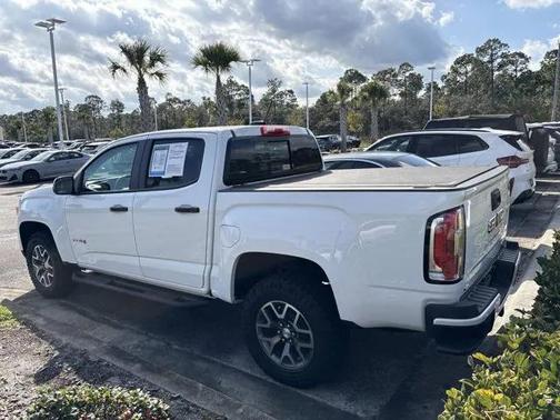 2022 GMC Canyon AT4