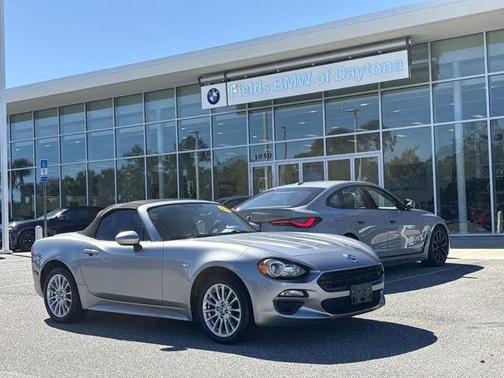 2017 FIAT 124 Spider Base