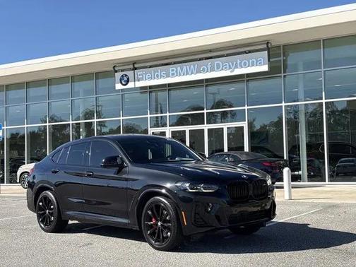 2023 BMW X4 M40i