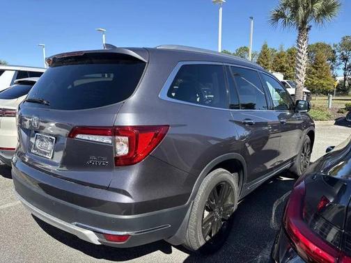 2022 Honda Pilot AWD Elite