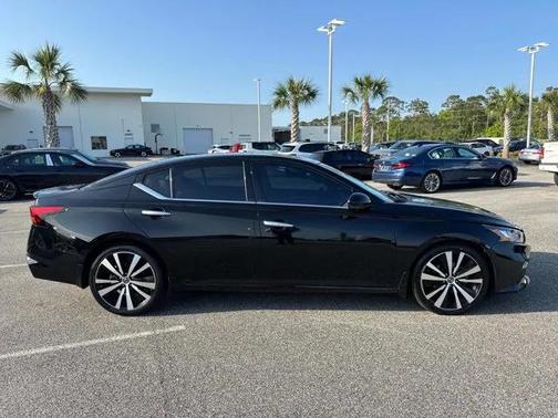 2020 Nissan Altima Platinum VC-Turbo FWD