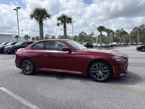 Vegas Red Metallic 2025 BMW 230 230i