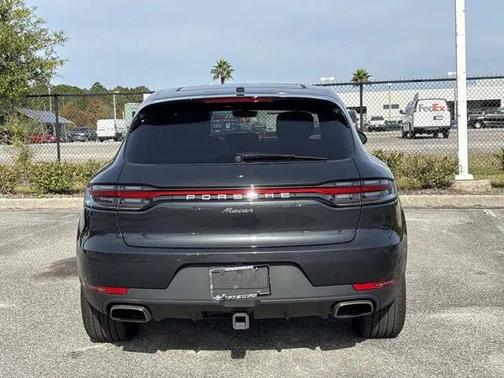 2020 Porsche Macan 