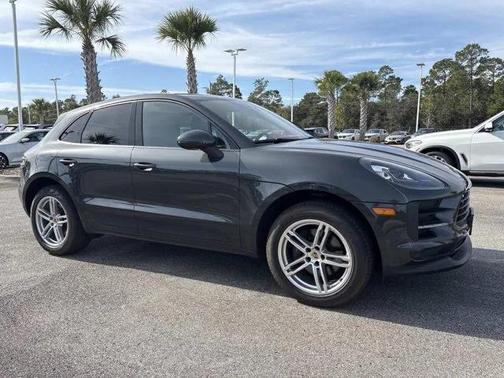 2020 Porsche Macan 