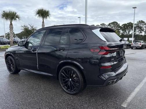2026 BMW X5 M60i