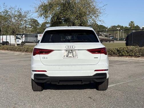 2024 Audi Q3 45 S line Premium Plus