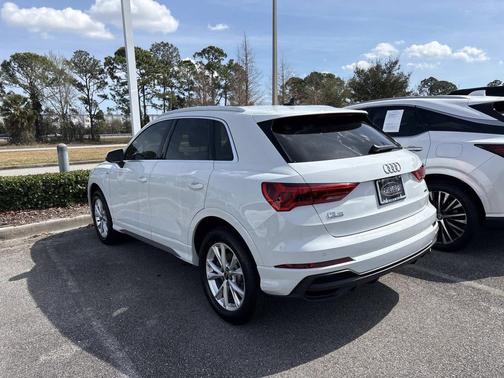 2024 Audi Q3 45 S line Premium Plus