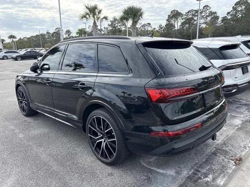 2023 Audi Q7 55 Prestige