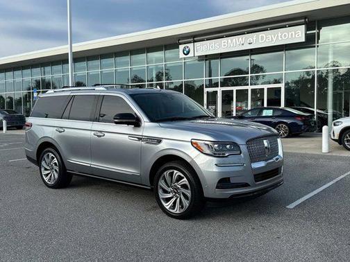 2024 Lincoln Navigator Premiere