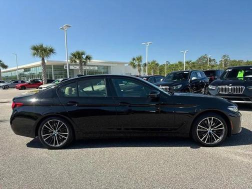 2022 BMW 540 i