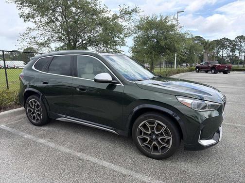 San Remo Green Metallic 2024 BMW X1 xDrive28i