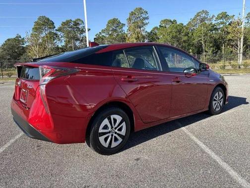 2017 Toyota Prius Four