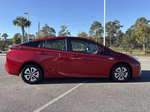 2017 Toyota Prius Four