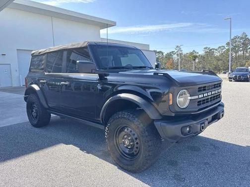 2023 Ford Bronco Black Diamond