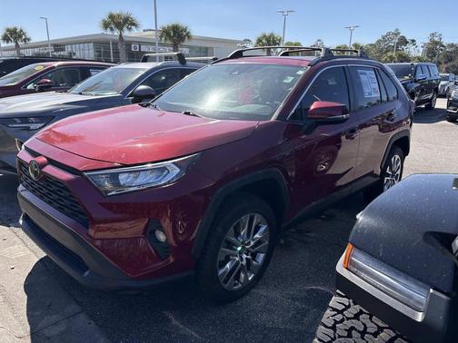 2021 Toyota RAV4 XLE Premium