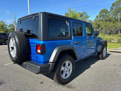2022 Jeep Wrangler Unlimited Sport