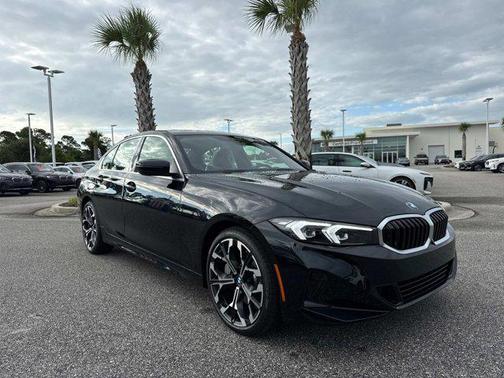 2025 BMW 330 i