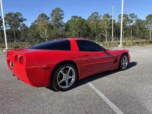 2000 Chevrolet Corvette Base