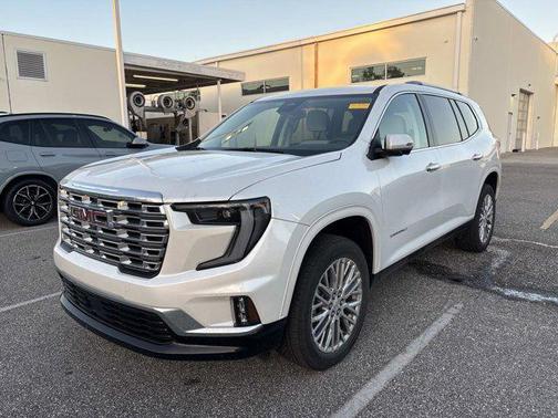 2024 GMC Acadia Denali