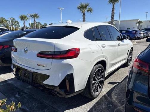 2023 BMW X4 M40i