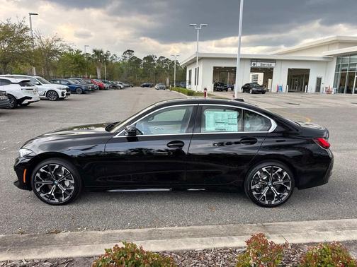 2025 BMW 330 330i Sedan