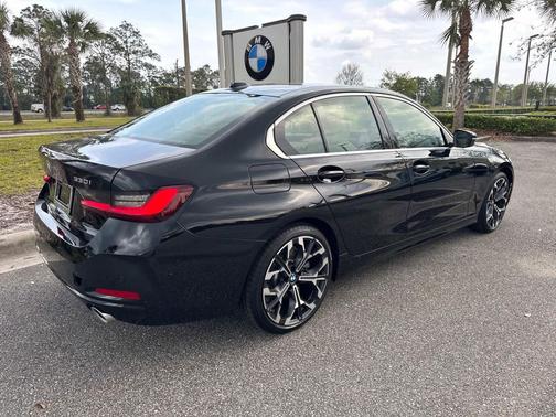 2025 BMW 330 330i Sedan