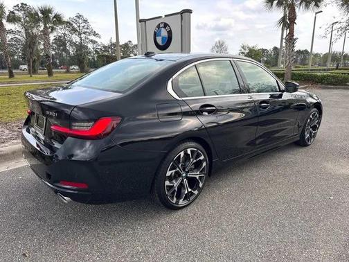 2025 BMW 330 330i Sedan