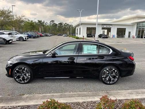 2025 BMW 330 330i Sedan