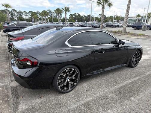 Black Sapphire Metallic 2022 BMW 230 i