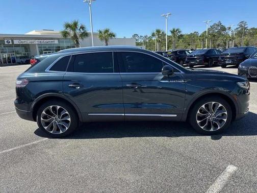 2021 Lincoln Nautilus Reserve